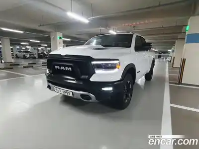 Dodge Ram Pick Up, 2020