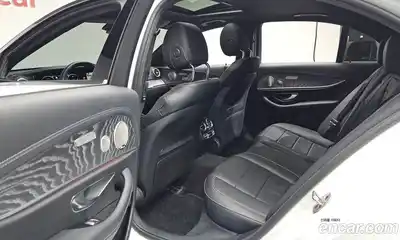 Mercedes-Benz E-Class 2022 2.0 Автомат в Москве № 372528, миниатюра 12