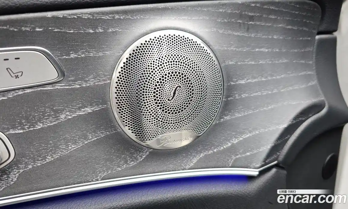 Mercedes-Benz E-Class 2022 2.0 Автомат в Москве № 372528, фото 16