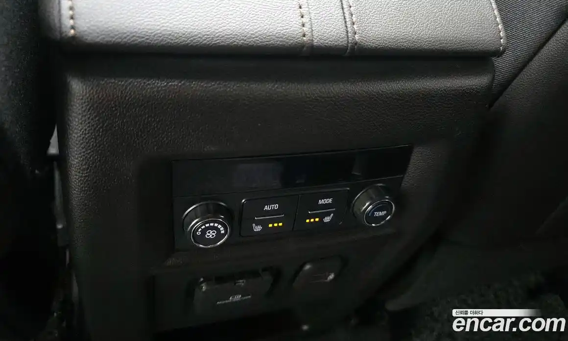 Chevrolet Traverse 2022 3.6 Автомат в Москве № 37354, фото 16