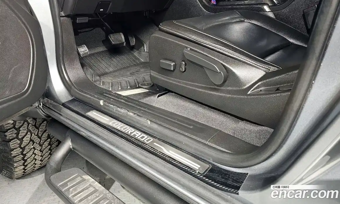 Chevrolet Colorado 2020 3.6 Автомат в Москве № 37770, фото 12