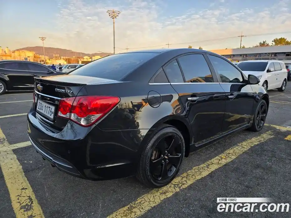 Chevrolet Cruze 2014 1.8 Автомат в Москве № 37991, фото 3