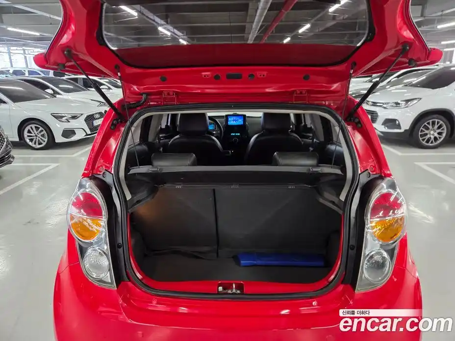 Chevrolet Spark 2012 1.0 Автомат в Москве № 381533, фото 17