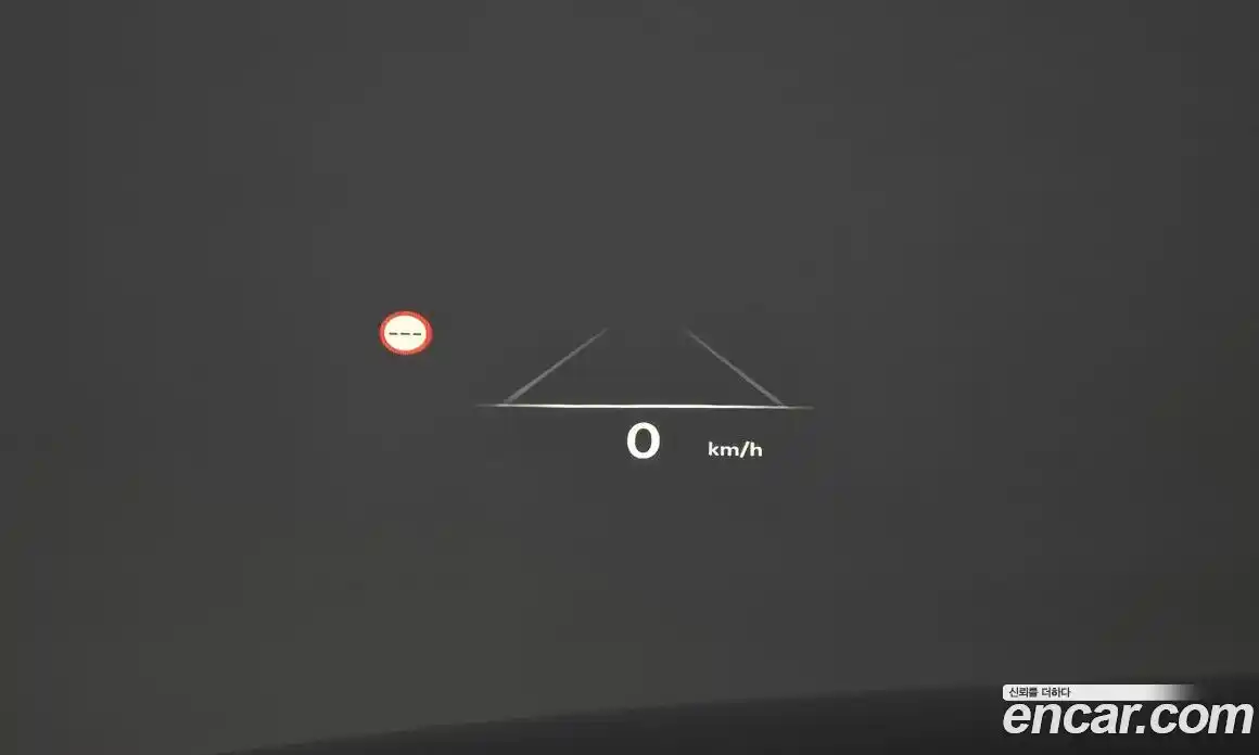 Genesis GV70 2025 2.5 Автомат в Москве № 386076, фото 15