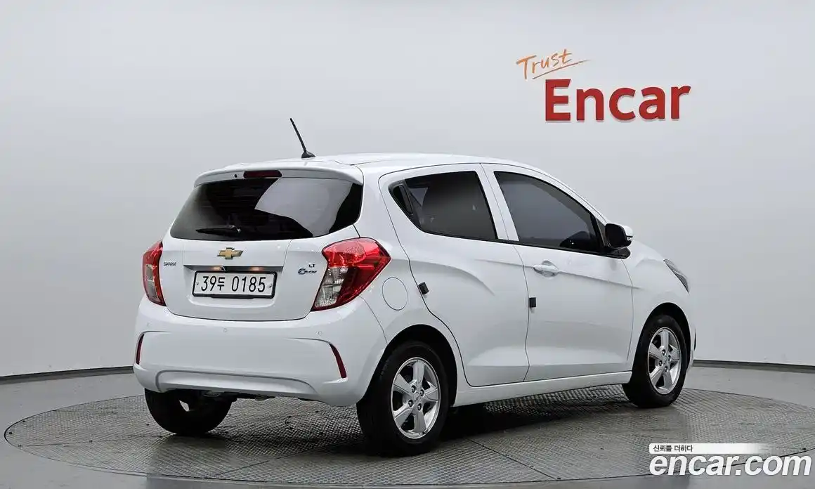Chevrolet Spark 2017 1.0 Автомат в Москве № 39035, фото 12
