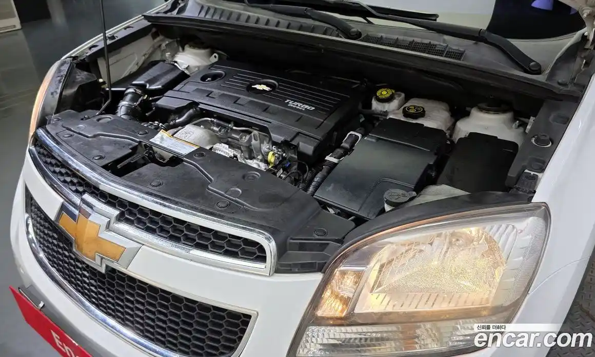 Chevrolet Orlando 2014 2.0 Автомат в Москве № 40316, фото 12