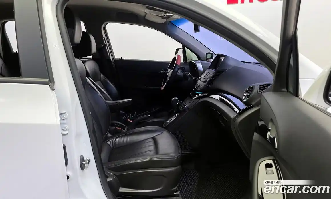 Chevrolet Orlando 2014 2.0 Автомат в Москве № 40316, фото 15