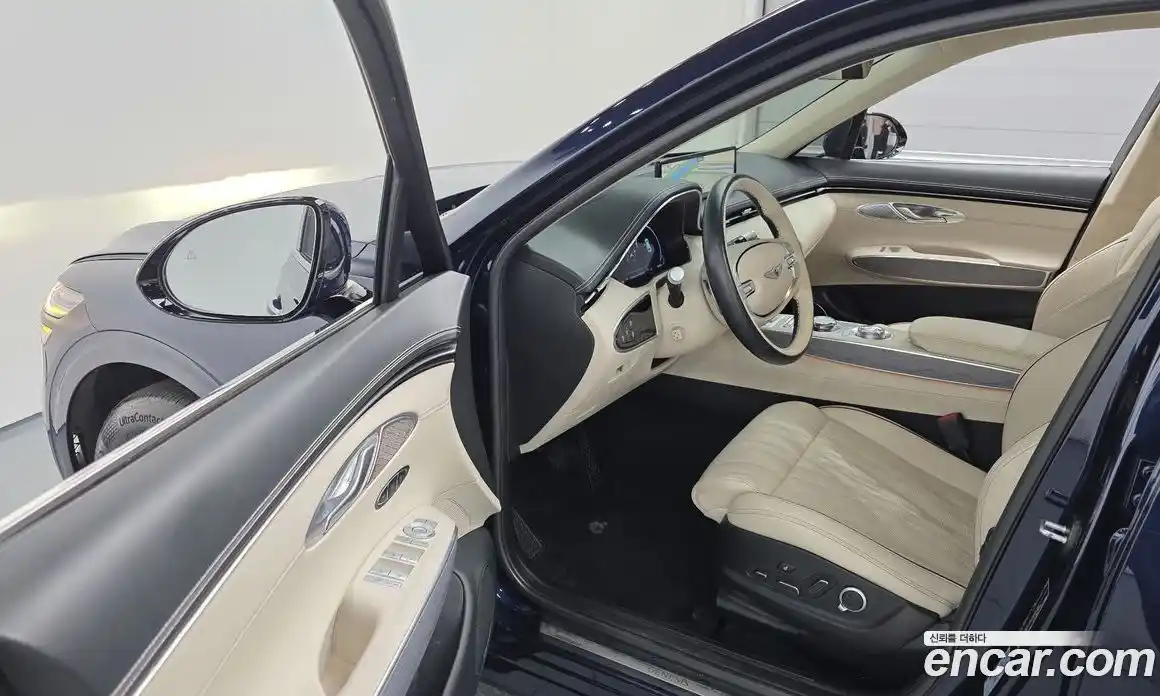 Genesis GV70 2022 3.5 Автомат в Москве № 405430, фото 11