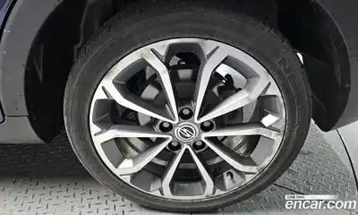 SsangYong TIBOLI 2018 1.6 Автомат в Москве № 409789, миниатюра 5