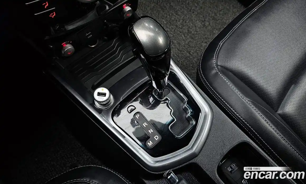 SsangYong TIBOLI 2018 1.6 Автомат в Москве № 409789, фото 9