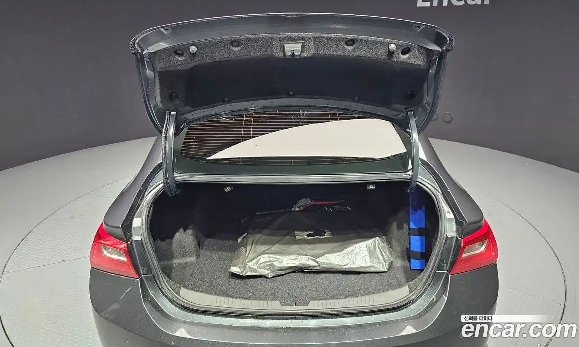 Chevrolet Malibu 2017 2.0 Автомат в Москве № 41466, фото 19