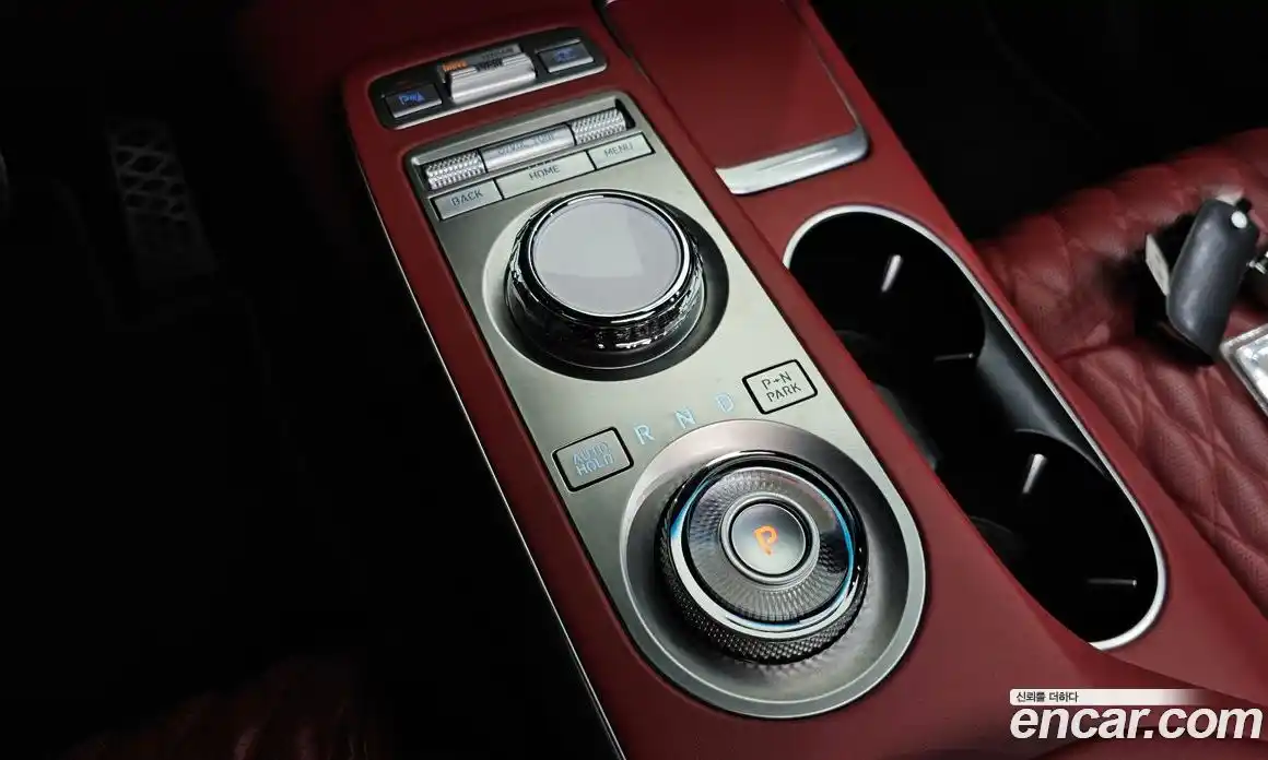 Genesis GV70 2021 2.5 Автомат в Москве № 418884, фото 8