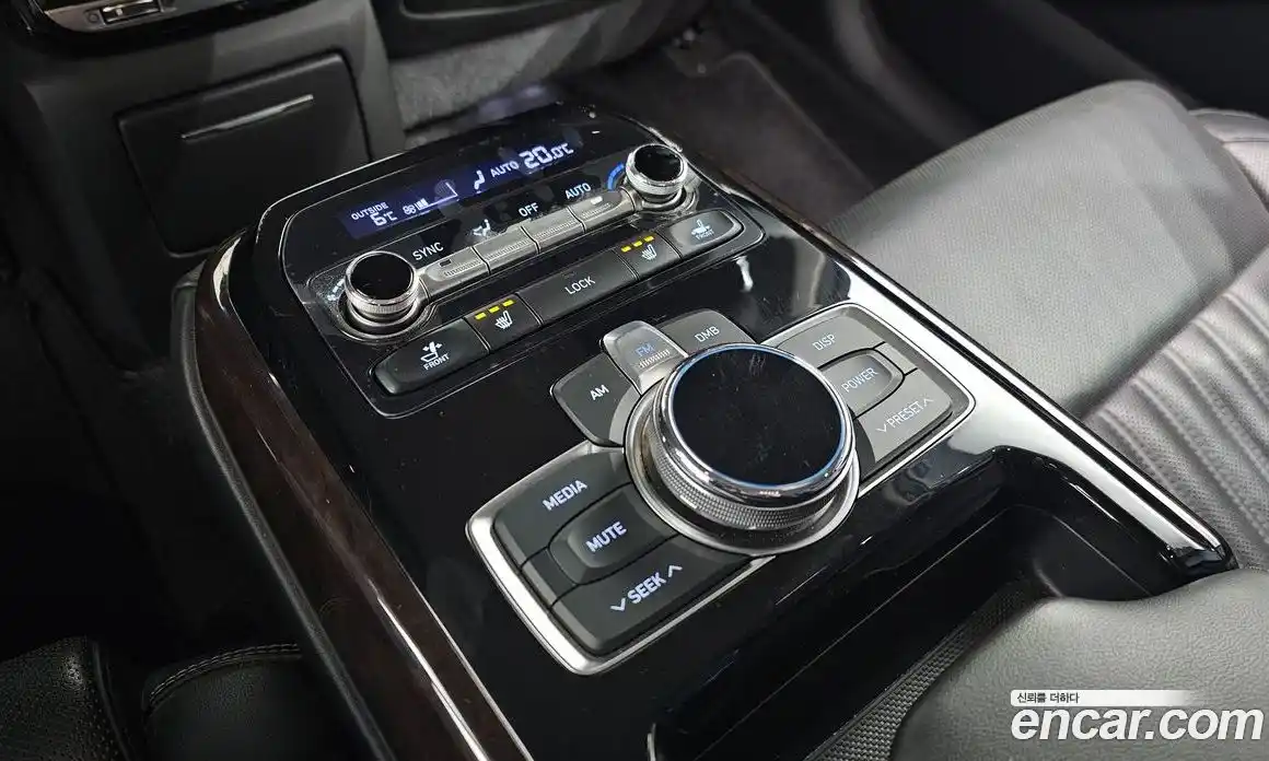 Genesis EQ900 2016 3.8 Автомат в Москве № 419859, фото 17