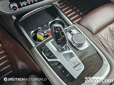 BMW 7-Series 2022 3.0 Автомат в Москве № 426297, миниатюра 9