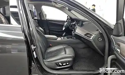 BMW 5-Series 2018 2.0 Автомат в Москве № 426564, миниатюра 11