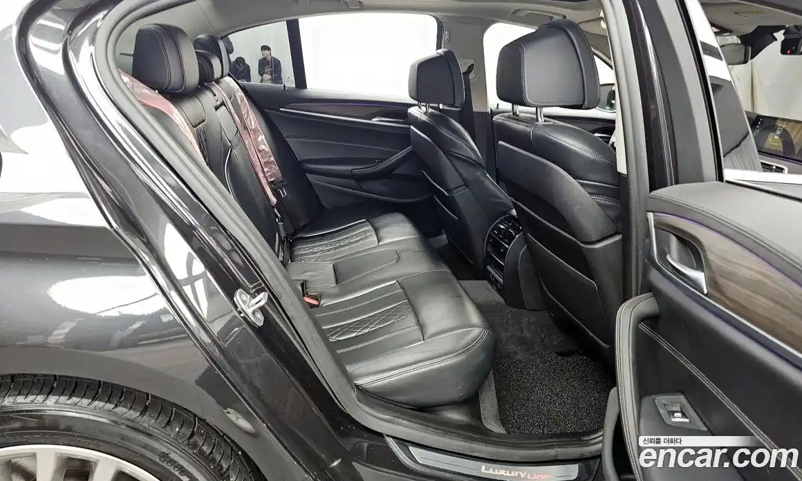 BMW 5-Series 2018 2.0 Автомат в Москве № 426564, фото 12