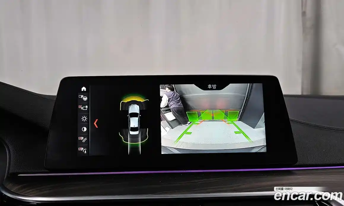 BMW 5-Series 2018 2.0 Автомат в Москве № 426564, фото 15