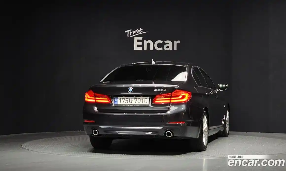 BMW 5-Series 2018 2.0 Автомат в Москве № 426564, фото 4