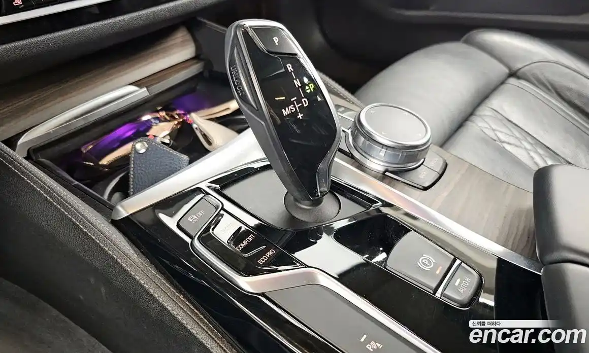 BMW 5-Series 2018 2.0 Автомат в Москве № 426564, фото 9