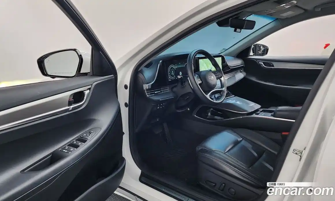 Hyundai Grandeur 2022 2.5 Автомат в Москве № 43098, фото 8