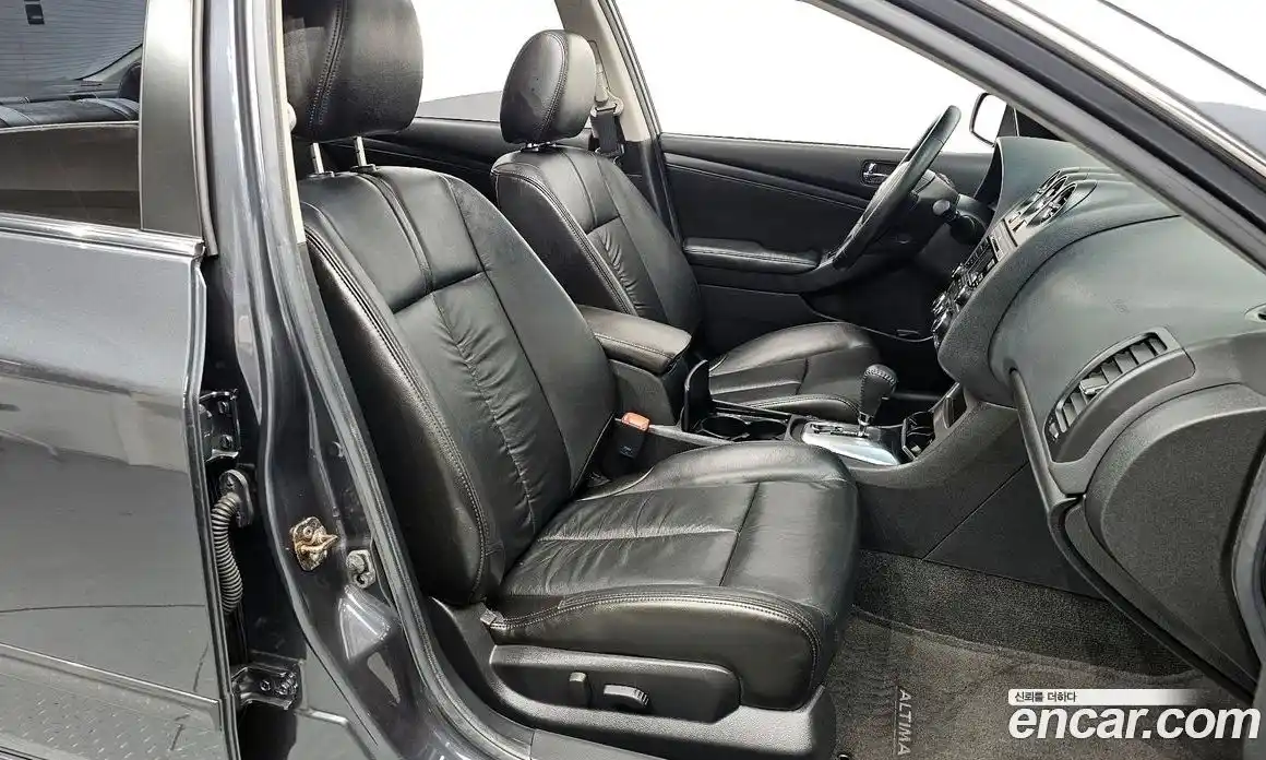 Nissan Altima 2010 3.5 Автомат в Москве № 433778, фото 10