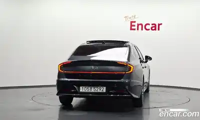 Hyundai Sonata 2020 2.0 Автомат в Москве № 450138, миниатюра 4