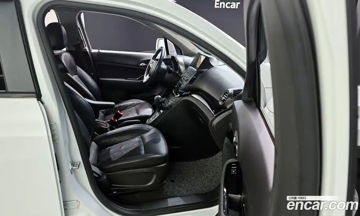 Chevrolet Orlando 2013 2.0 Автомат в Москве № 451541, фото 20