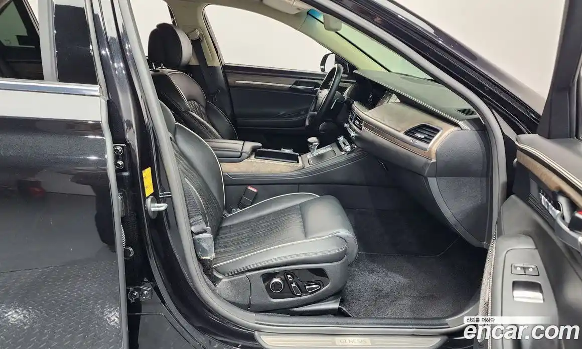 Genesis G90 2021 3.8 Автомат в Москве № 453364, фото 11