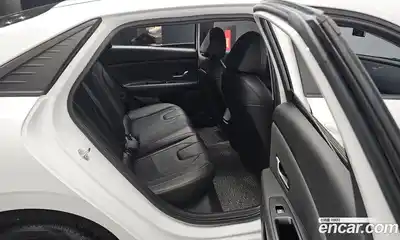 Hyundai Avante 2022 1.6 Автомат в Москве № 458797, миниатюра 12