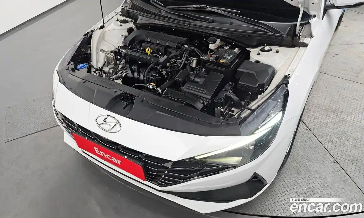 Hyundai Avante 2022 1.6 Автомат в Москве № 458797, фото 6