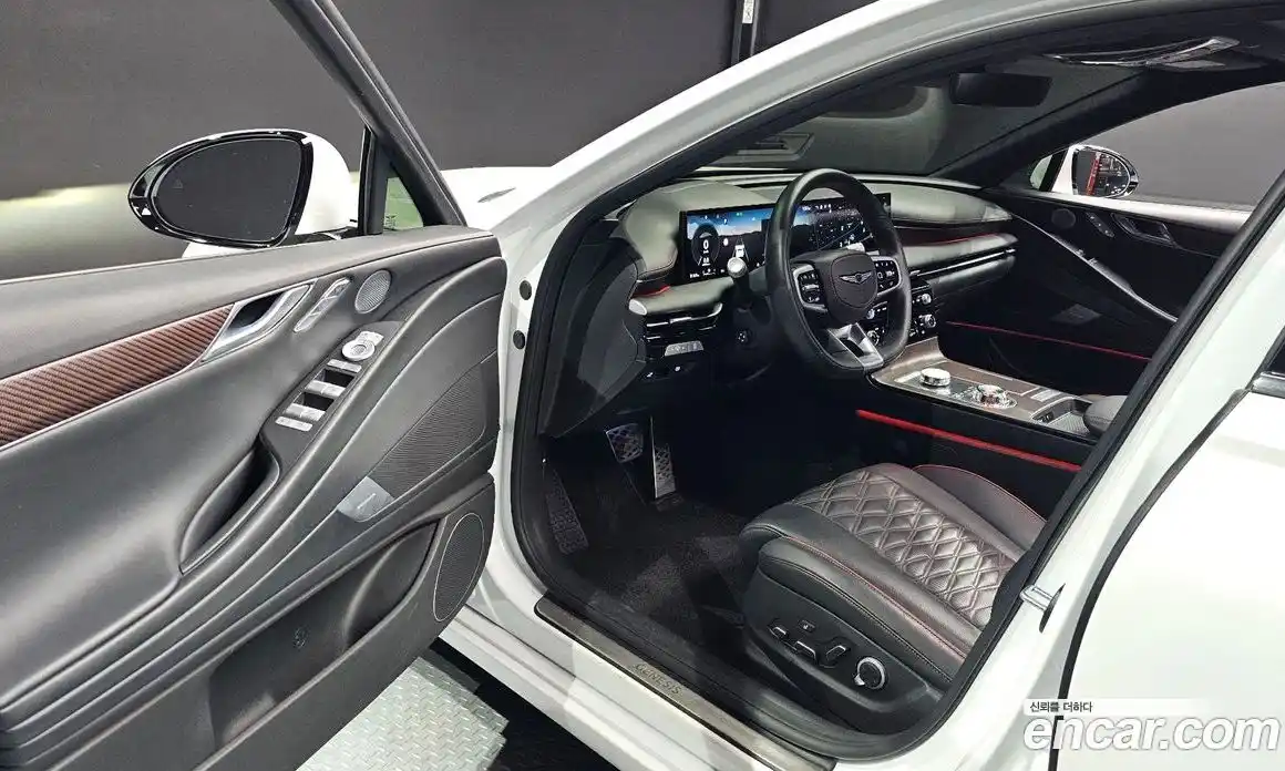 Genesis G80 2025 2.5 Автомат в Москве № 462068, фото 12