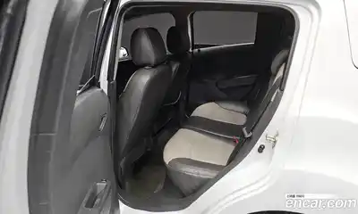 Chevrolet Spark 2012 1.0 Автомат в Москве № 462930, миниатюра 11