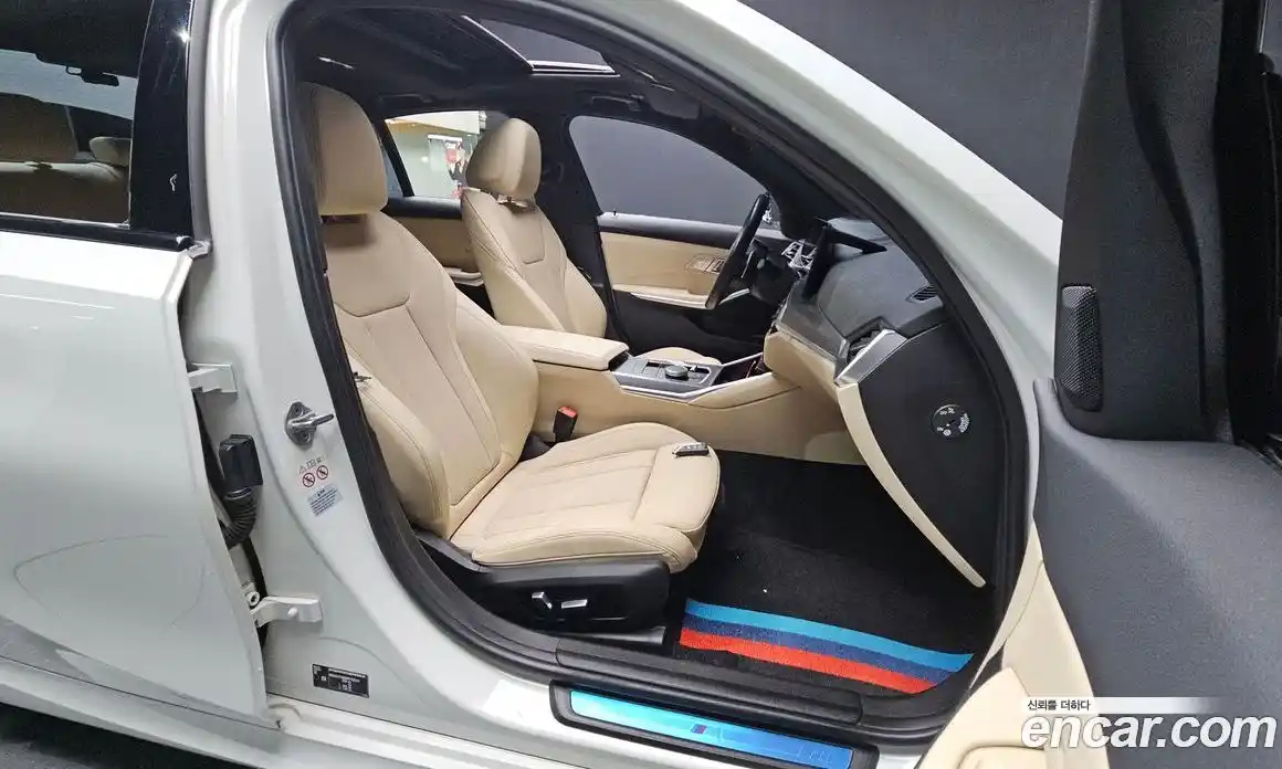 BMW 3-Series 2023 2.0 Автомат в Москве № 464234, фото 11