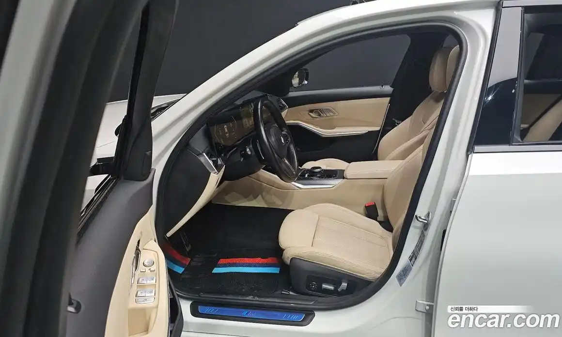 BMW 3-Series 2023 2.0 Автомат в Москве № 464234, фото 10