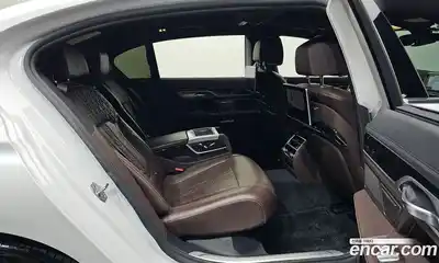 BMW 7-Series 2018 3.0 Автомат в Москве № 465541, миниатюра 11