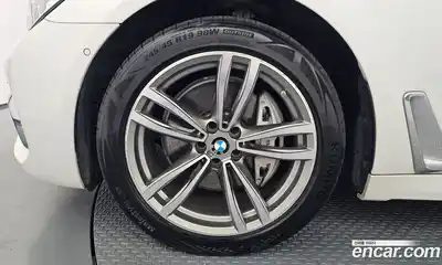 BMW 7-Series 2018 3.0 Автомат в Москве № 465541, миниатюра 4
