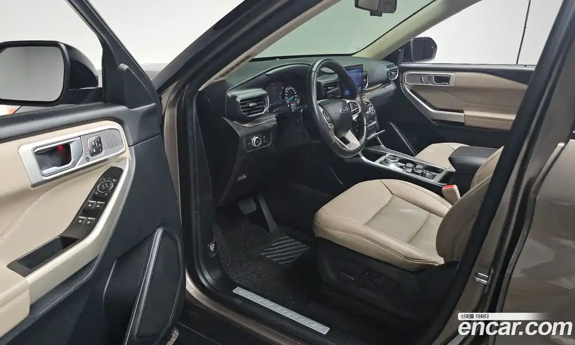 Ford Explorer 2021 2.3 Автомат в Москве № 473442, фото 10