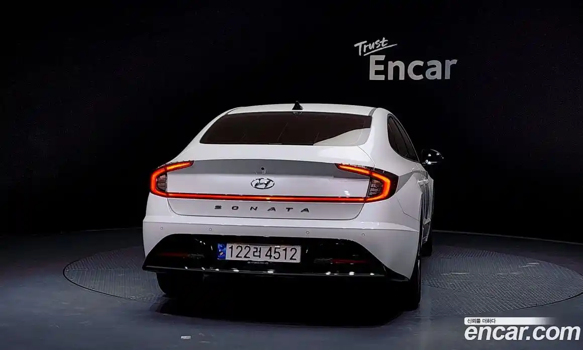 Hyundai Sonata 2022 2.0 Автомат в Москве № 48391, фото 4