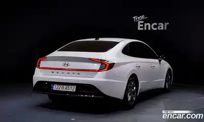 Hyundai Sonata 2022 2.0 Автомат в Москве № 48391, миниатюра 7