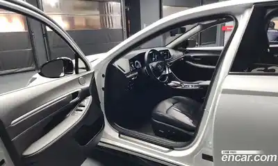 Hyundai Sonata 2022 2.0 Автомат в Москве № 48391, миниатюра 9