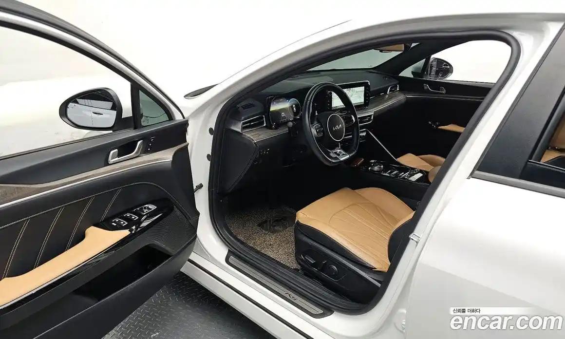 Kia K5 2022 1.6 Автомат в Москве № 55761, фото 11