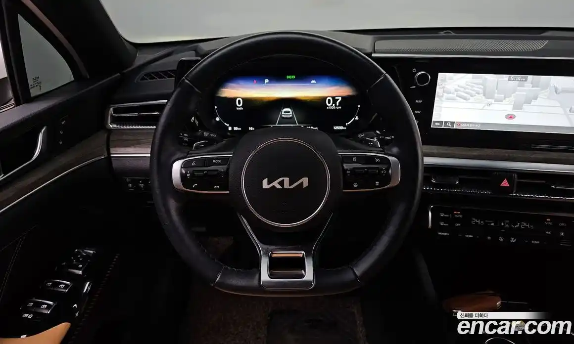 Kia K5 2022 1.6 Автомат в Москве № 55761, фото 13