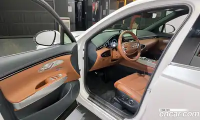 Genesis GV70 2024 2.5 Автомат в Москве № 56357, миниатюра 12