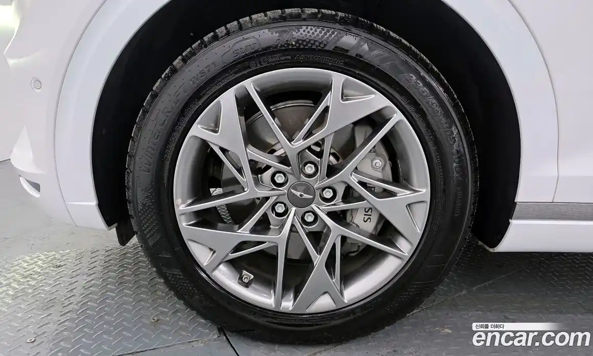 Genesis GV70 2024 2.5 Автомат в Москве № 56357, фото 10