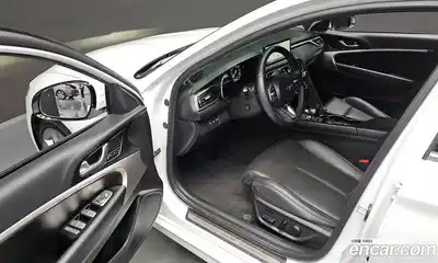 Genesis G70, 2023
