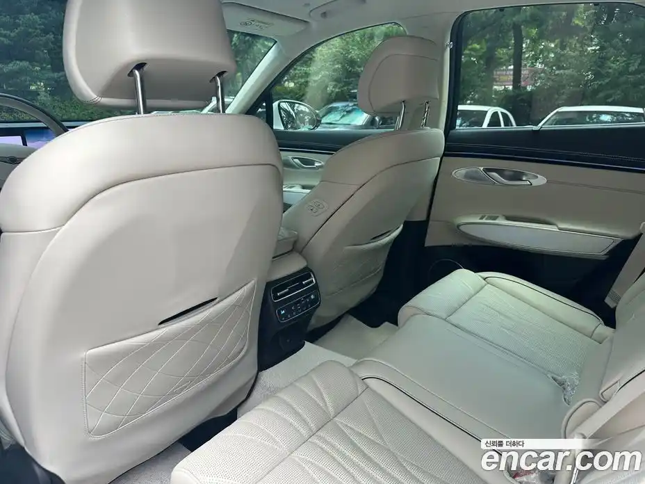 Genesis GV70 2025 2.5 Автомат в Москве № 57869, фото 7