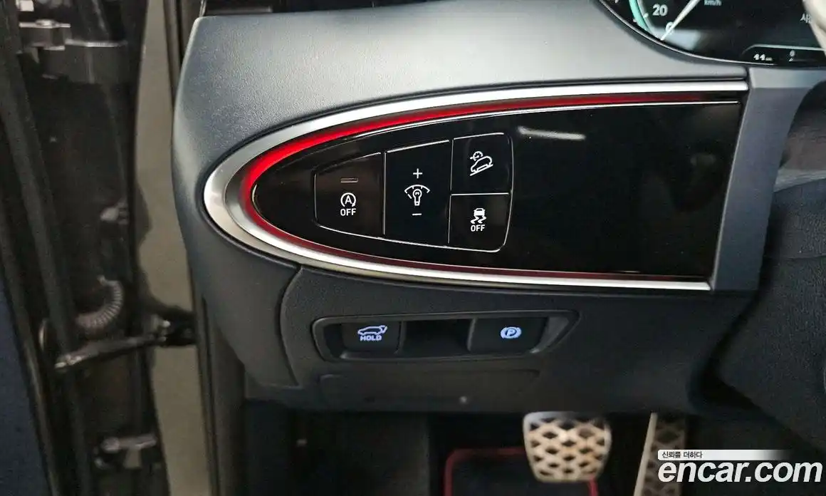 Genesis GV70 2023 2.5 Автомат в Москве № 57980, фото 12