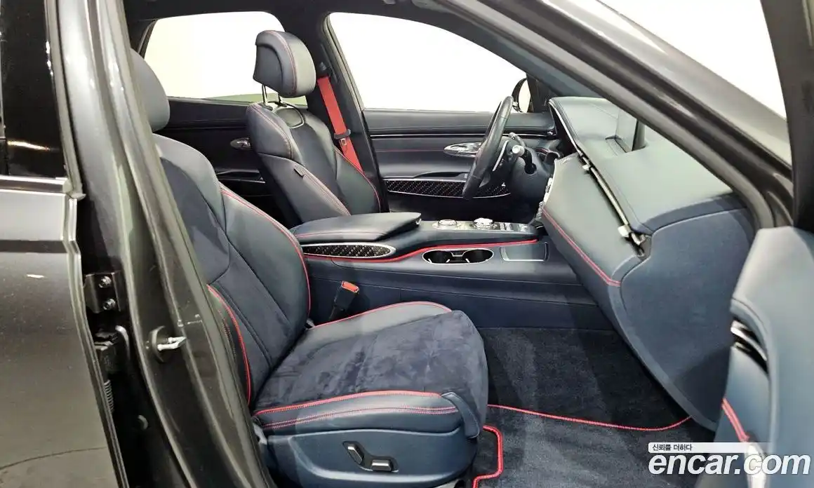 Genesis GV70 2023 2.5 Автомат в Москве № 57980, фото 16