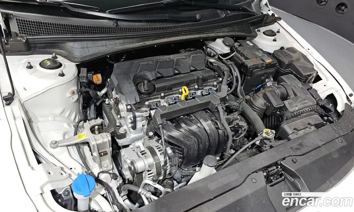 Hyundai Avante 2024 1.6 Автомат в Москве № 7747, фото 6