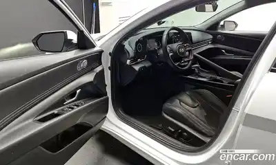 Hyundai Avante 2024 1.6 Автомат в Москве № 7747, миниатюра 10